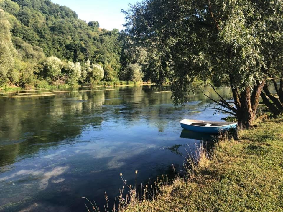 Vikendica Na Plivi Villa Sipovo Exteriör bild